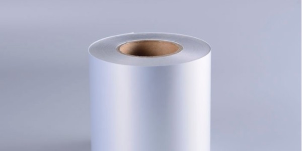 PET不幹（gàn）膠和PVC不幹膠的區（qū）別你知（zhī）多少？
