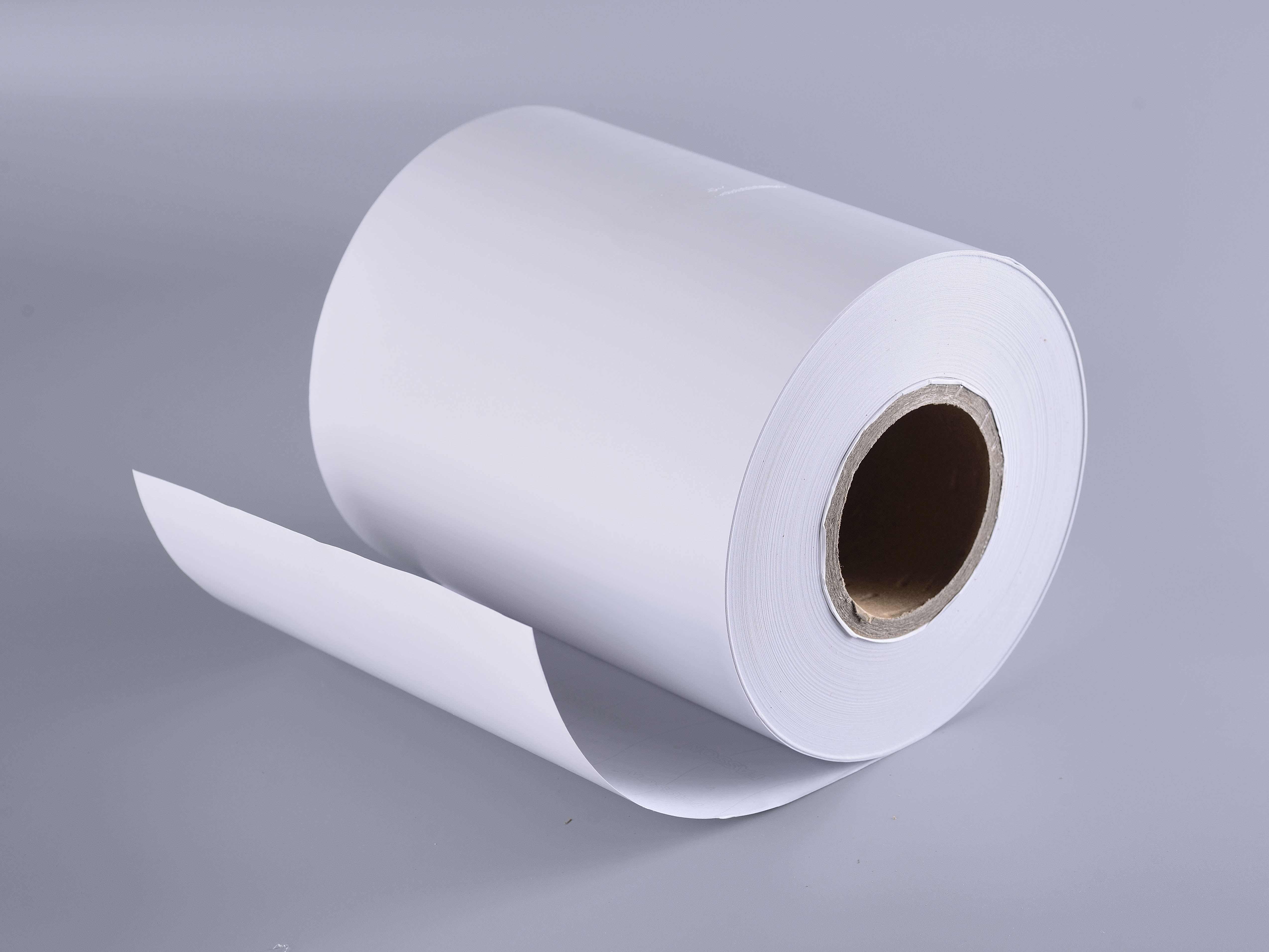 60克艾利銅（tóng）版紙不幹膠材（cái）料